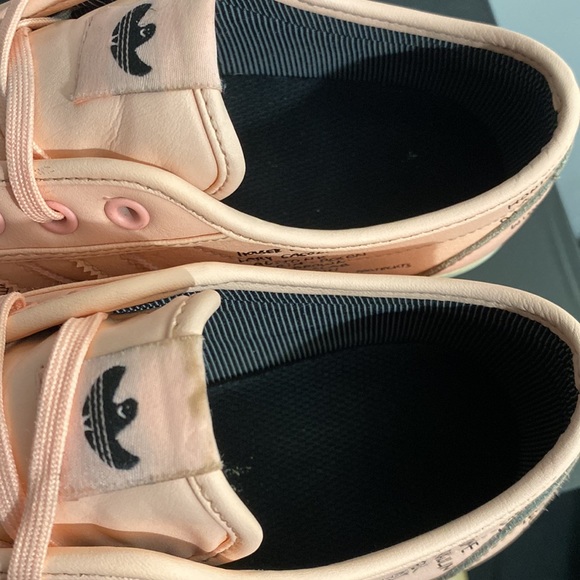 Limited Edition Adidas ADI Ease Gonz. Pink - Picture 8 of 8